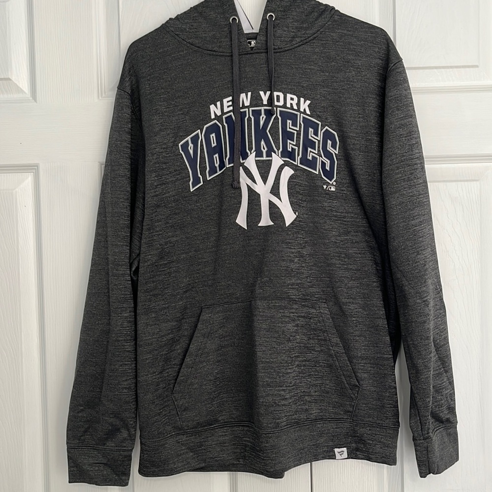 NY Yankees hoodie, size large